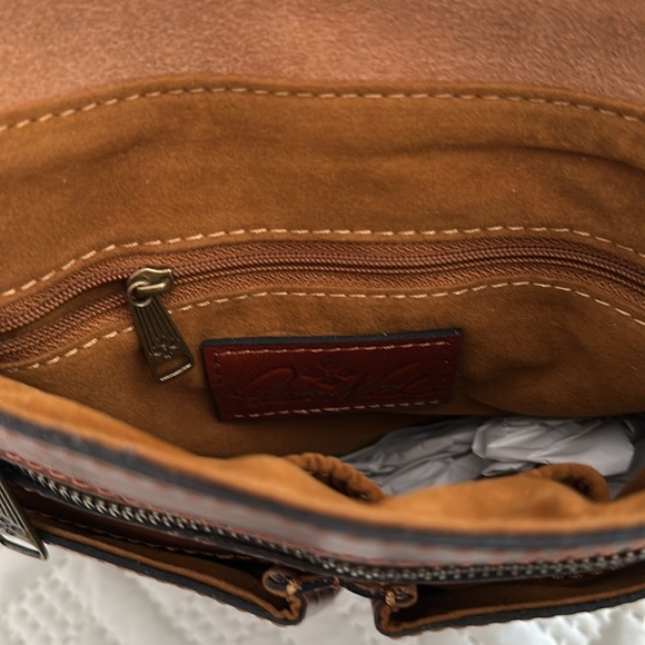 Patricia Nash Crossbody - Picture 5 of 6